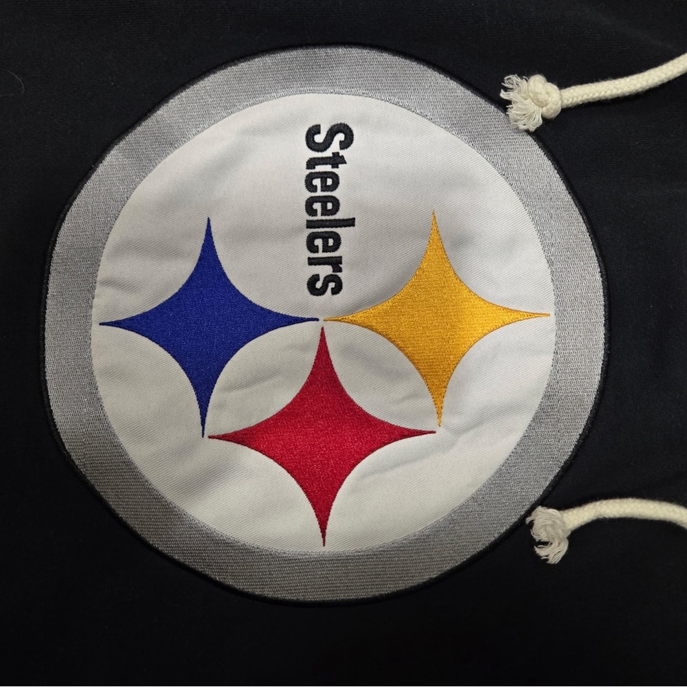 NFL Men's Black and Yellow Pittsburgh Steelers Hoodie - Picture 3 of 13